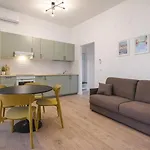 Liberty Home-puravida Appartement Trieste
